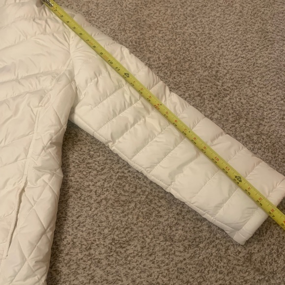 Puffer Jacket - Picture 5 of 8